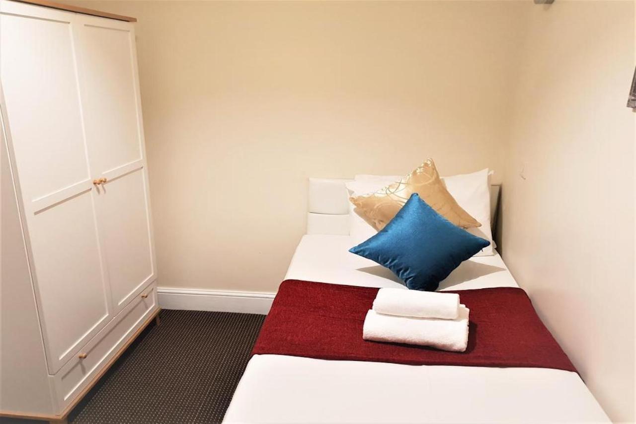 The King William Hotel Londra Esterno foto